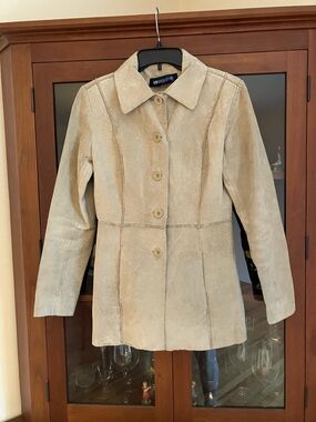 Vintage Beige Suede Button-Front Coat